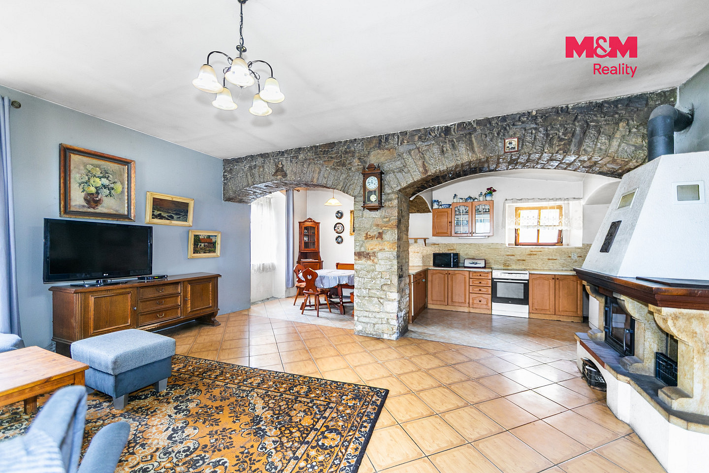 Prodej domu 200 m² s pozemkem 696 m² — photo 3