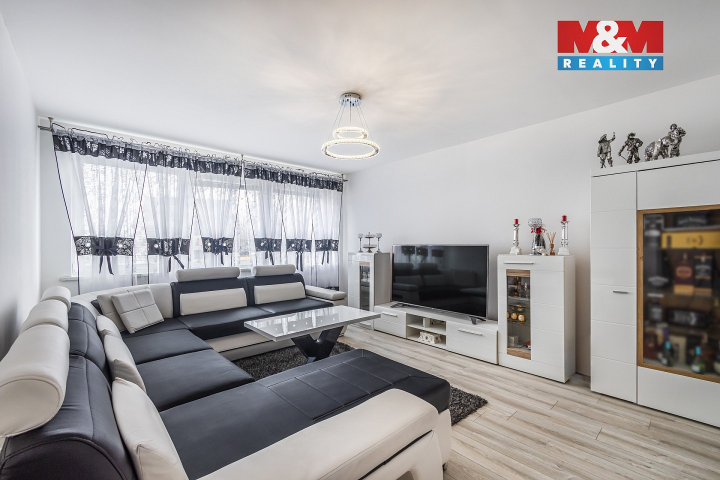 Prodej nájemního domu, činžáku 400 m² – pohled 6
