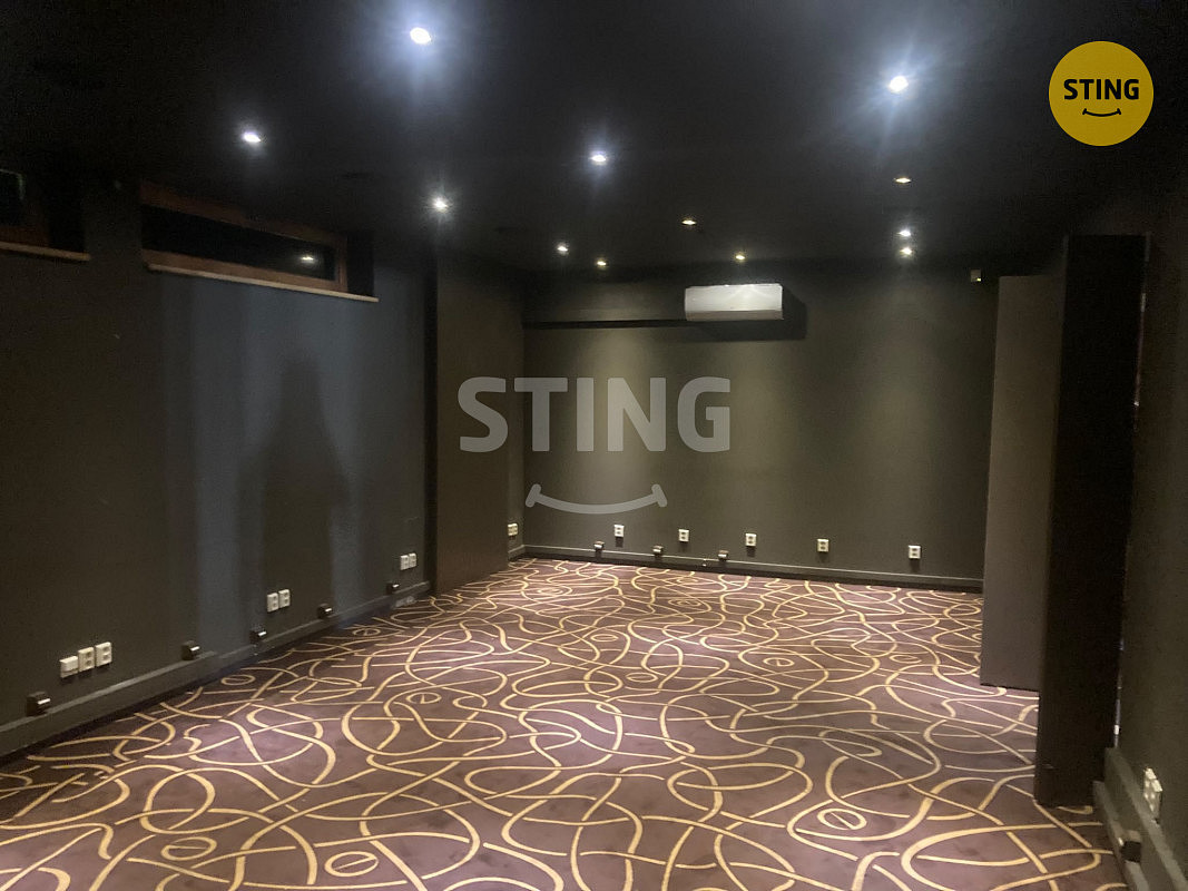 Pronájem komerčního objektu (jiného typu) 104 m² – fotografie 2