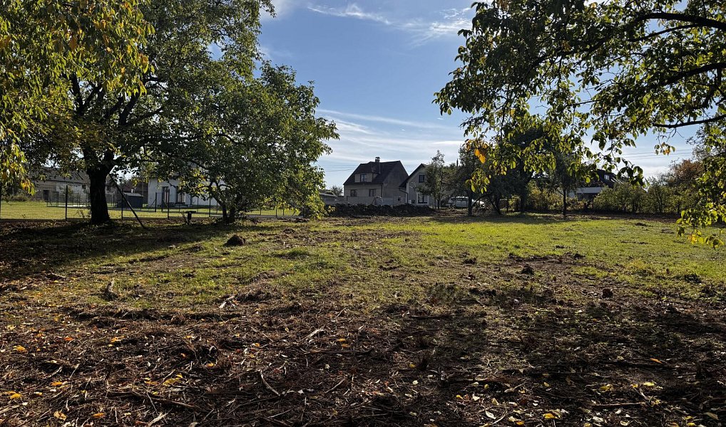 Prodej stavebního pozemku 2 092 m², Golčův Jeníkov – náhled fotky 2