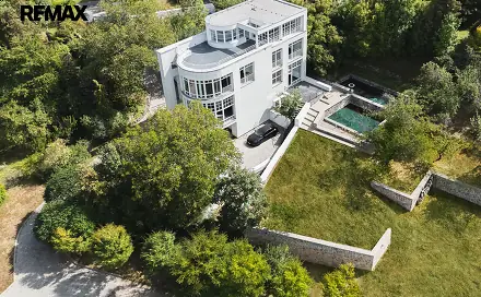 Prodej domu 323 m² s pozemkem 5 705 m², Podlešín, okres Kladno