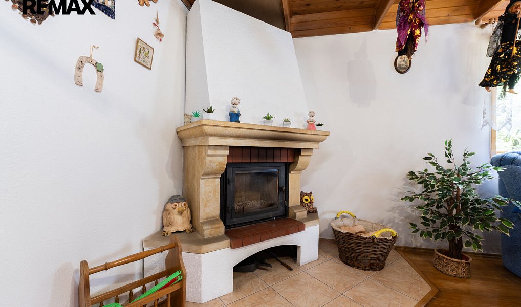 Prodej domu 136 m² s pozemkem 1 737 m², Český Jiřetín – náhled fotky 8