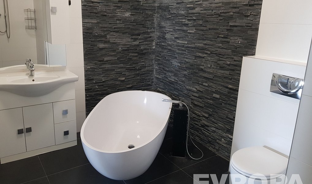 Prodej bytu 2+kk 69 m², Liberec – náhled fotky 3