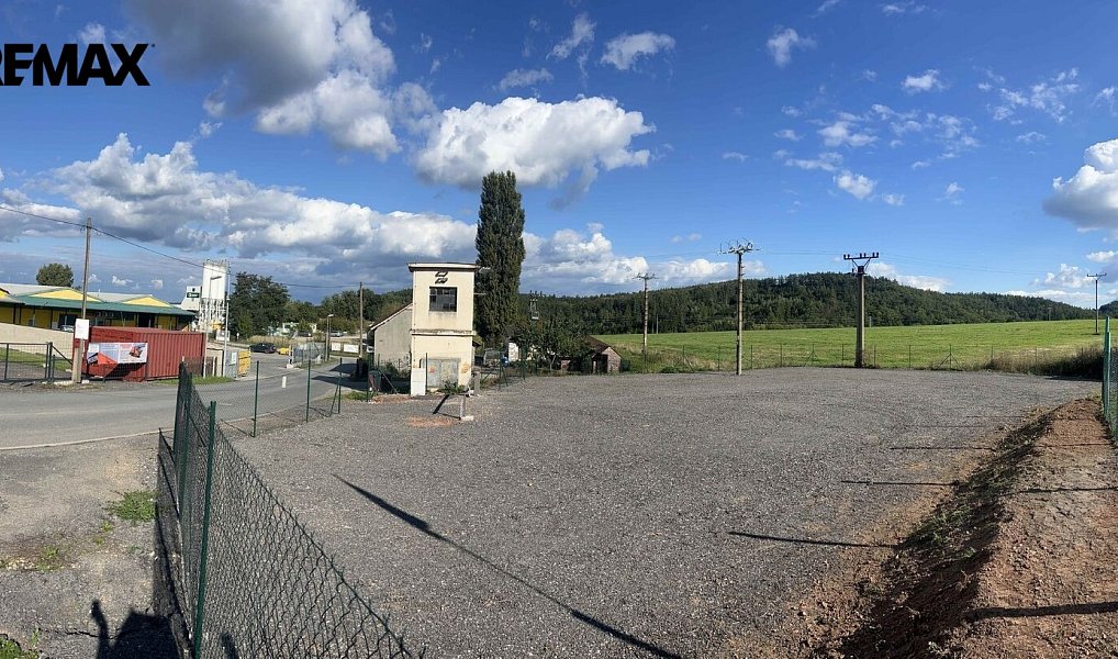Pronájem komerčního pozemku 1 100 m², Rakovník – náhled fotky 2