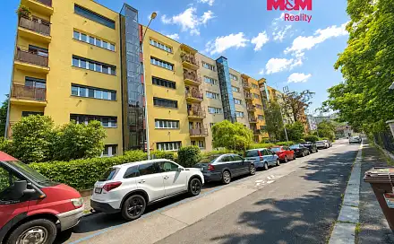 Pronájem bytu 2+1 44 m², U městských domů, Praha 7 - Holešovice
