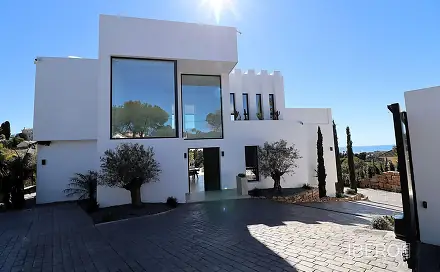 Prodej domu 470 m² s pozemkem 1 247 m², Elviria, Španělsko