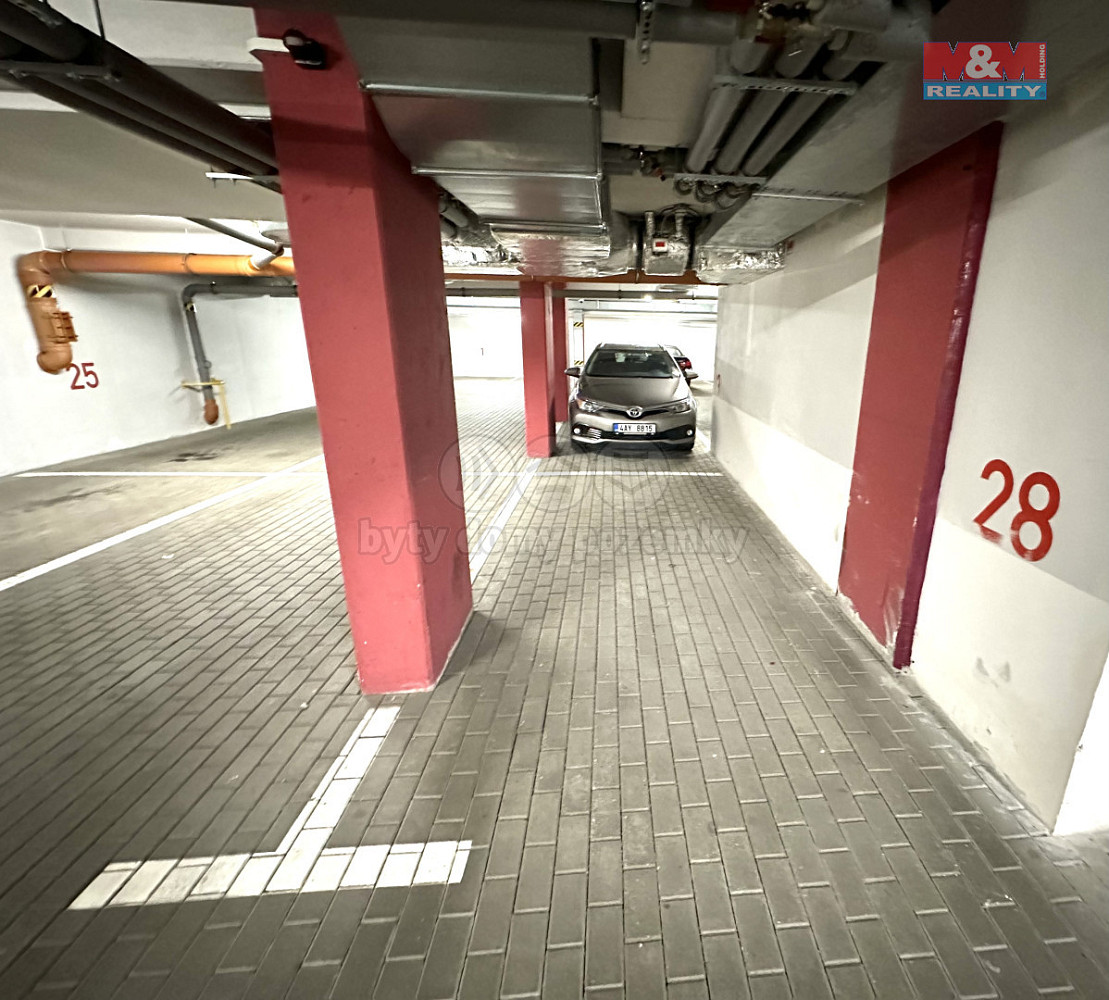 Prodej garážového stání, 12 m2, praha 6, ul. pod cihelnou — photo 2