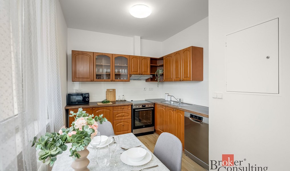 Prodej bytu 3+1 62 m², Praha – náhled fotky 6