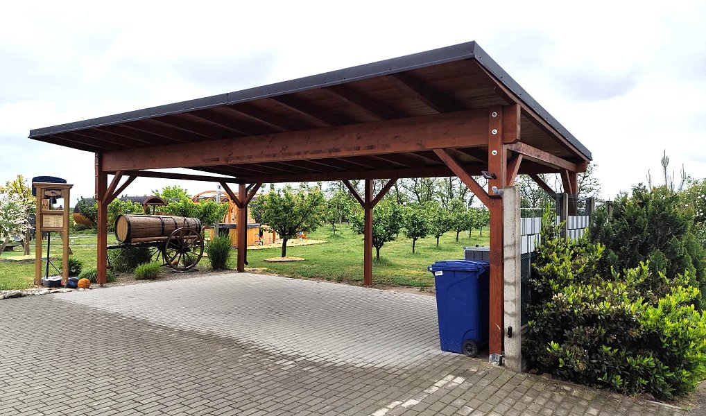 Prodej ubytovacího objektu 206 m², Dyjákovice – náhled fotky 45