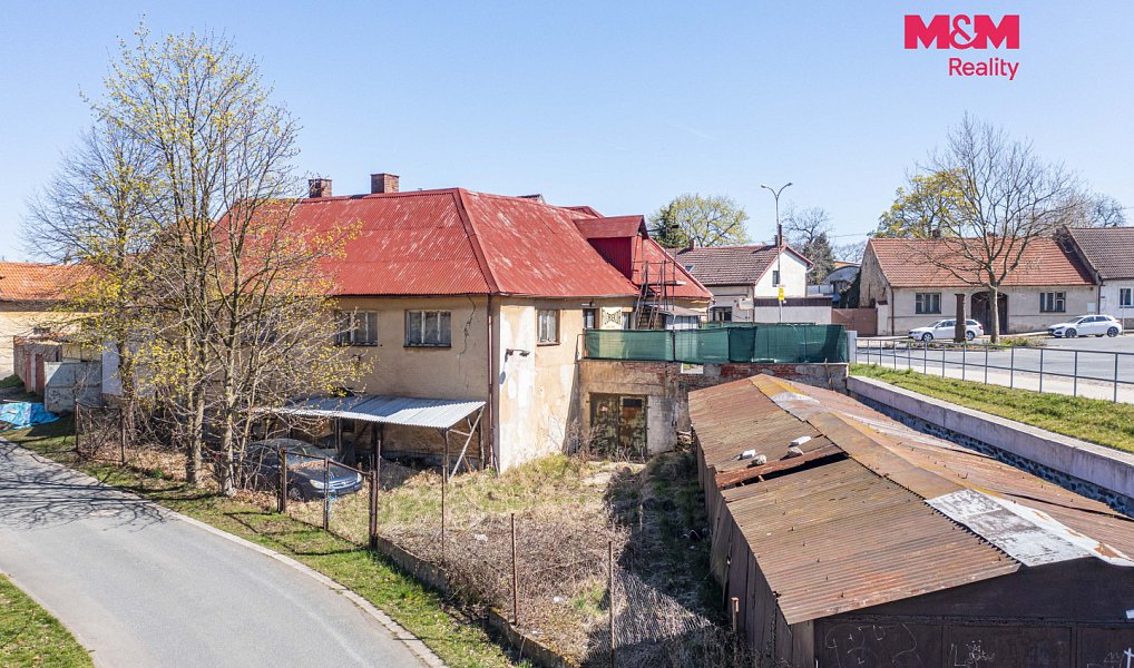 Prodej domu 450 m² s pozemkem 617 m², Kostelec nad Černými lesy – náhled fotky 2