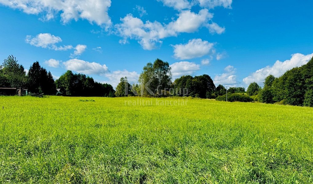 Prodej stavebního pozemku 1 225 m², Tři Sekery – náhled fotky 10