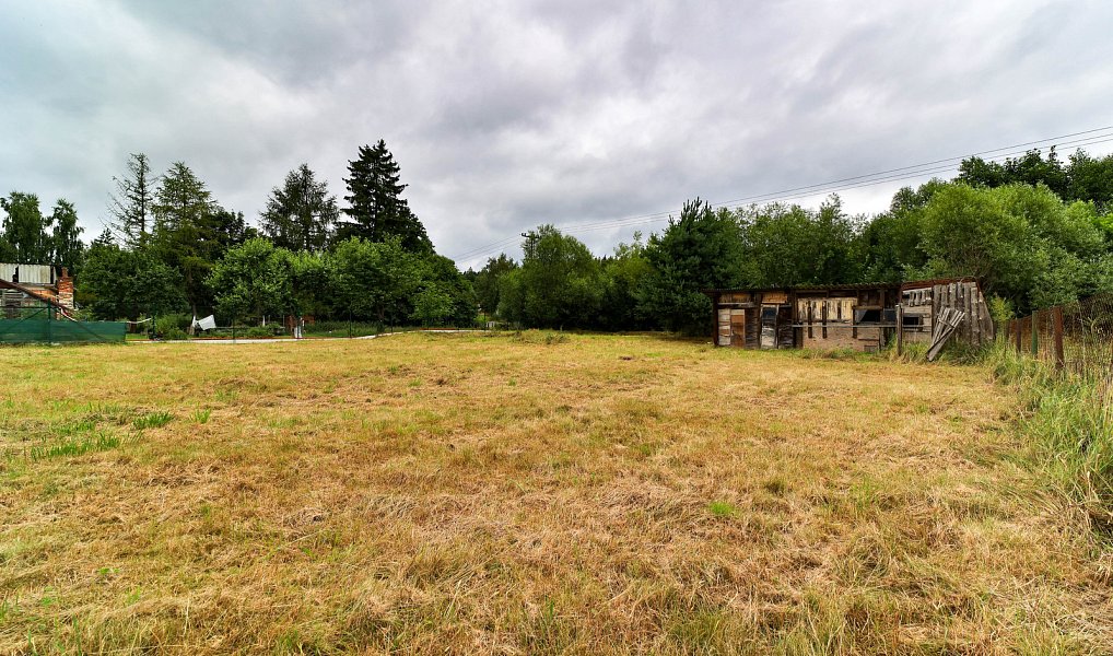Prodej stavebního pozemku 1 570 m², Valy – náhled fotky 5