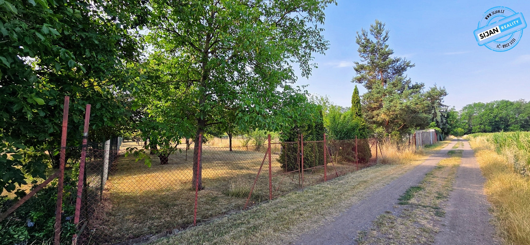 Prodej stavebního pozemku 1 199 m² – fotografie 4