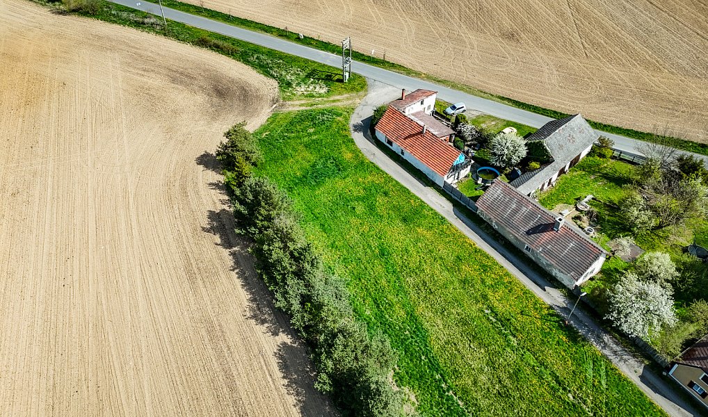 Prodej stavebního pozemku 1 200 m², Třebsko – náhled fotky 14