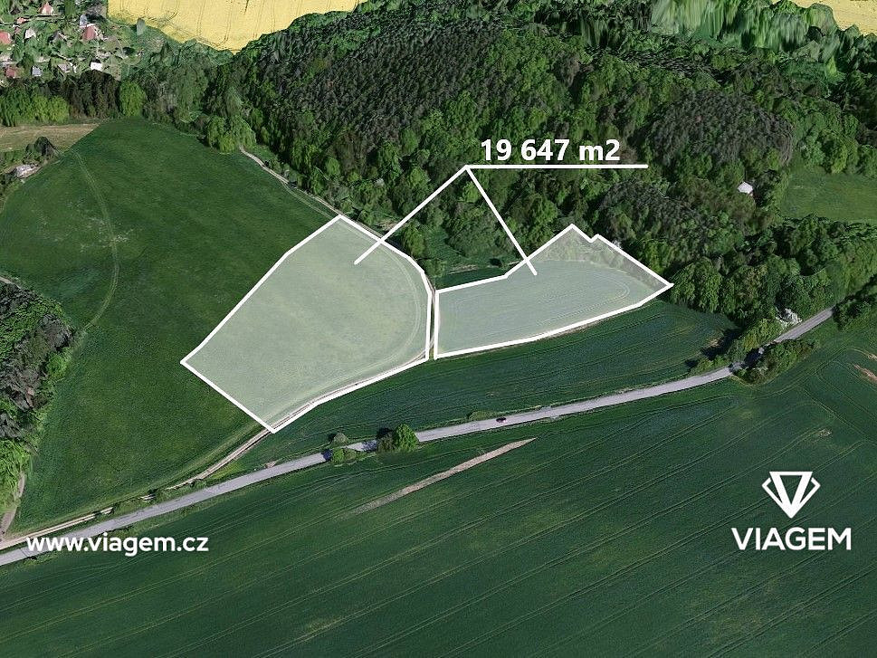 Prodej pole 2 167 m²