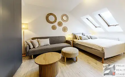 Pronájem bytu 1+kk 32 m²