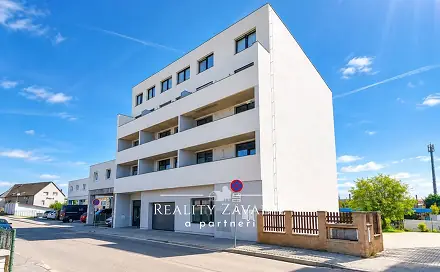 Pronájem bytu 1+kk 33 m², Hodějovského, Benešov