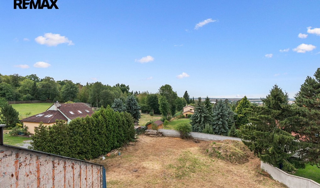 Prodej domu 897 m² s pozemkem 1 772 m², Jesenice – náhled fotky 5