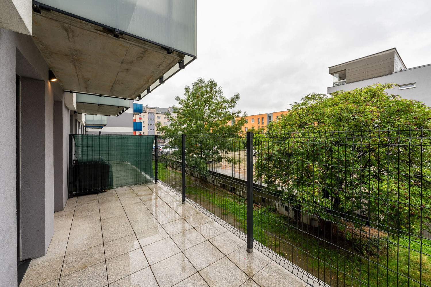 Pronájem bytu 1+kk 36 m² – fotografie 2