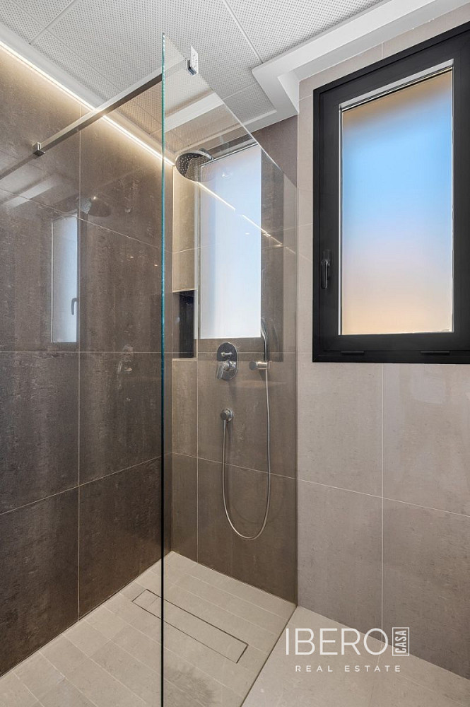 Prodej domu 194 m² s pozemkem 347 m² — photo 5