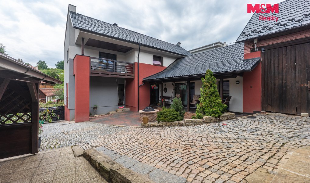 Prodej domu 170 m² s pozemkem 534 m², Pozlovice – náhled fotky 28