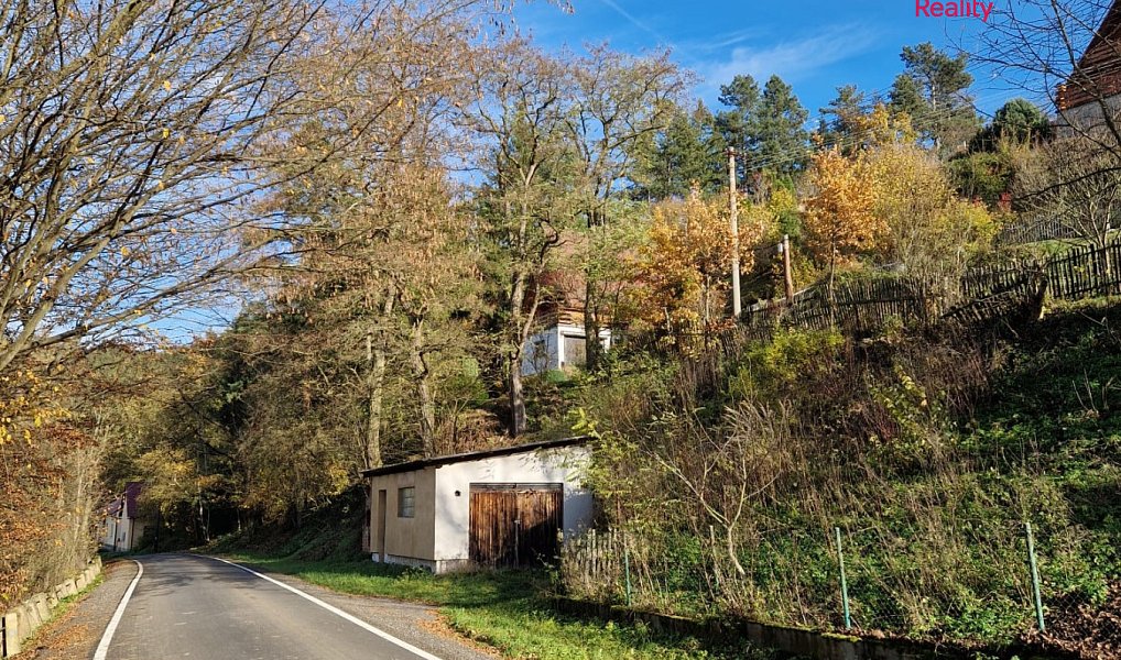 Prodej stavebního pozemku 218 m², Břasy – náhled fotky 2