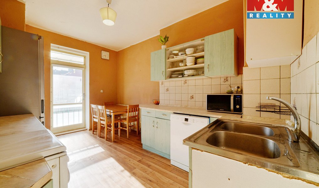 Prodej bytu 3+1 86 m², Cheb – náhled fotky 22