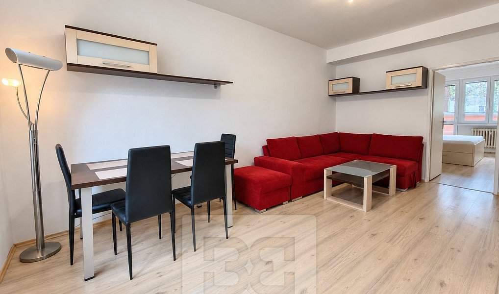 Pronájem bytu 2+1 55 m², Ostrava – náhled fotky 2