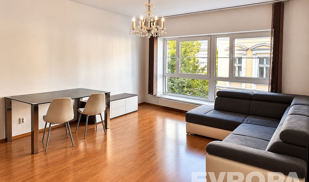 Pronájem bytu 3+kk 92 m², Liberec – náhled fotky 3