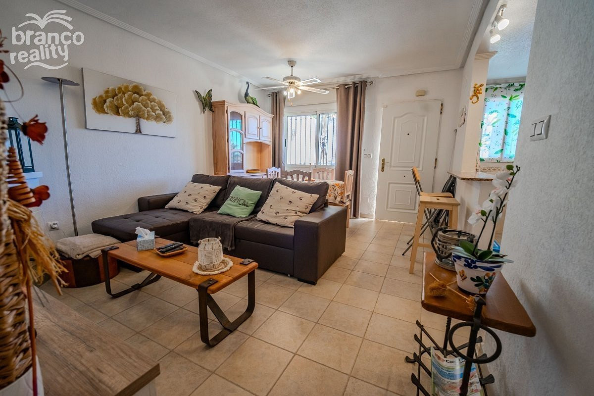 Prodej domu 126 m² s pozemkem 70 m² - Vista 3