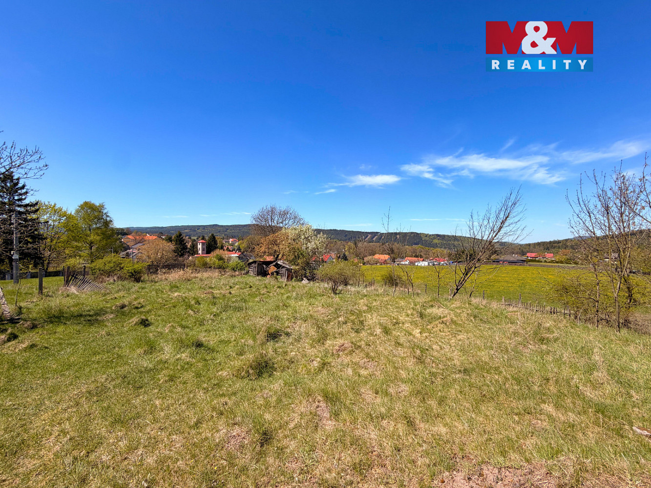 Prodej stavebního pozemku 2 827 m² – fotografie 4