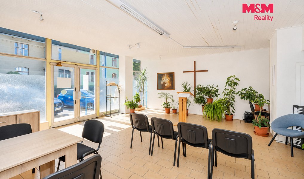 Prodej obchodních prostor 470 m², Rumburk – náhled fotky 4