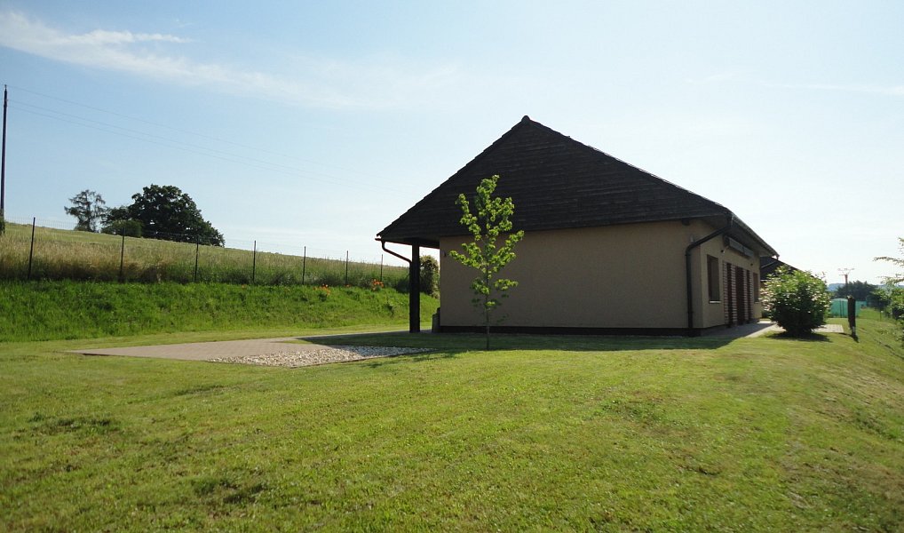 Prodej domu 112 m² s pozemkem 1 325 m², Soběhrdy – náhled fotky 22