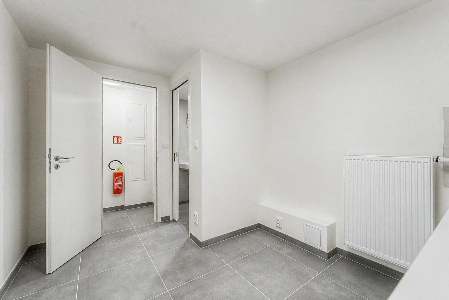 Pronájem komerčního objektu (jiného typu) 82 m² – fotografie 5