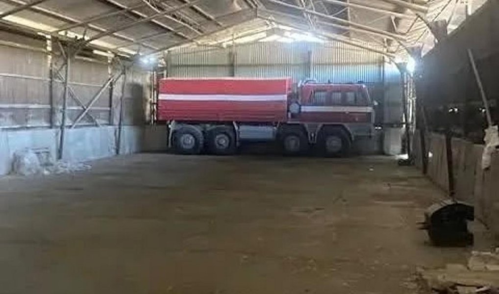 Pronájem výrobních prostor 600 m², Babice – náhled fotky 2