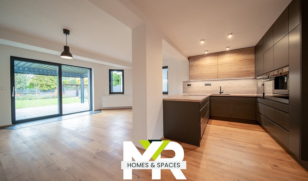 Prodej domu 257 m² s pozemkem 855 m², Proboštov – náhled fotky 20