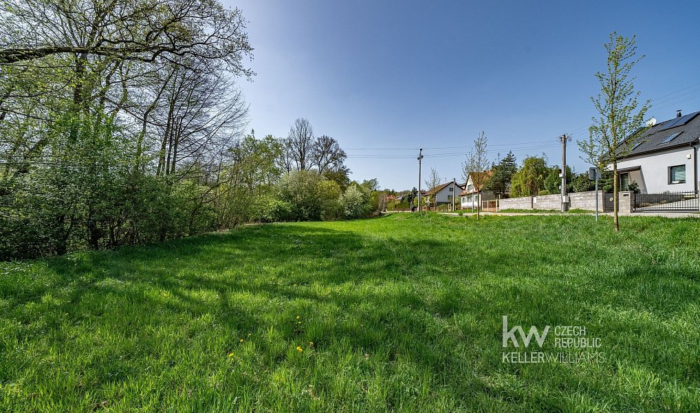 Prodej stavebního pozemku 979 m², Petroupim – náhled fotky 14