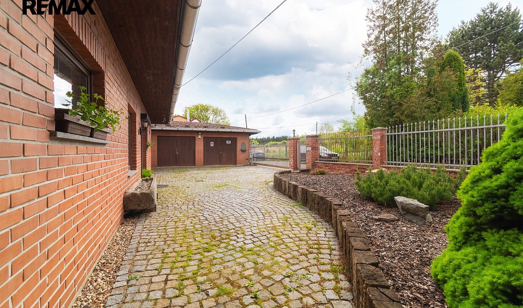 Prodej domu 264 m² s pozemkem 1 683 m², Příbram – náhled fotky 3