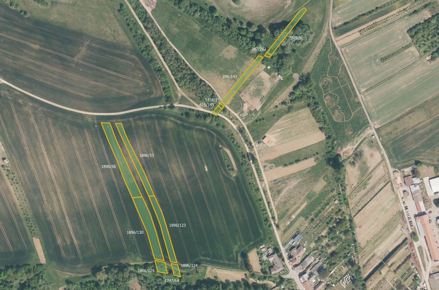 Prodej pole 7 416 m²