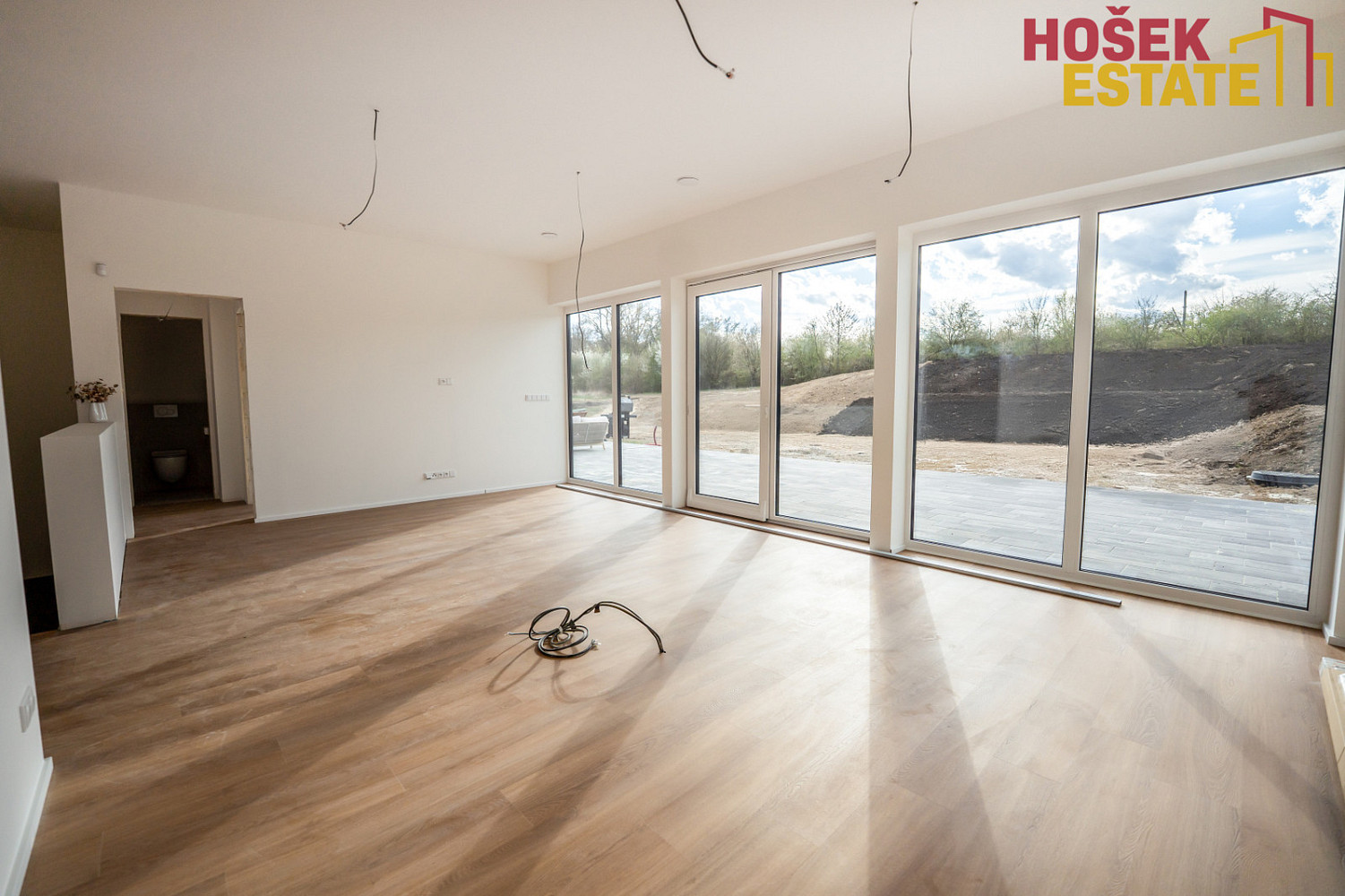 Prodej domu 197 m² s pozemkem 737 m² – fotografie 4