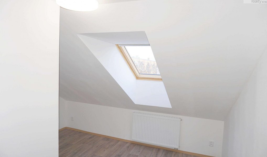 Pronájem bytu 4+kk 70 m², Litvínov – náhled fotky 24