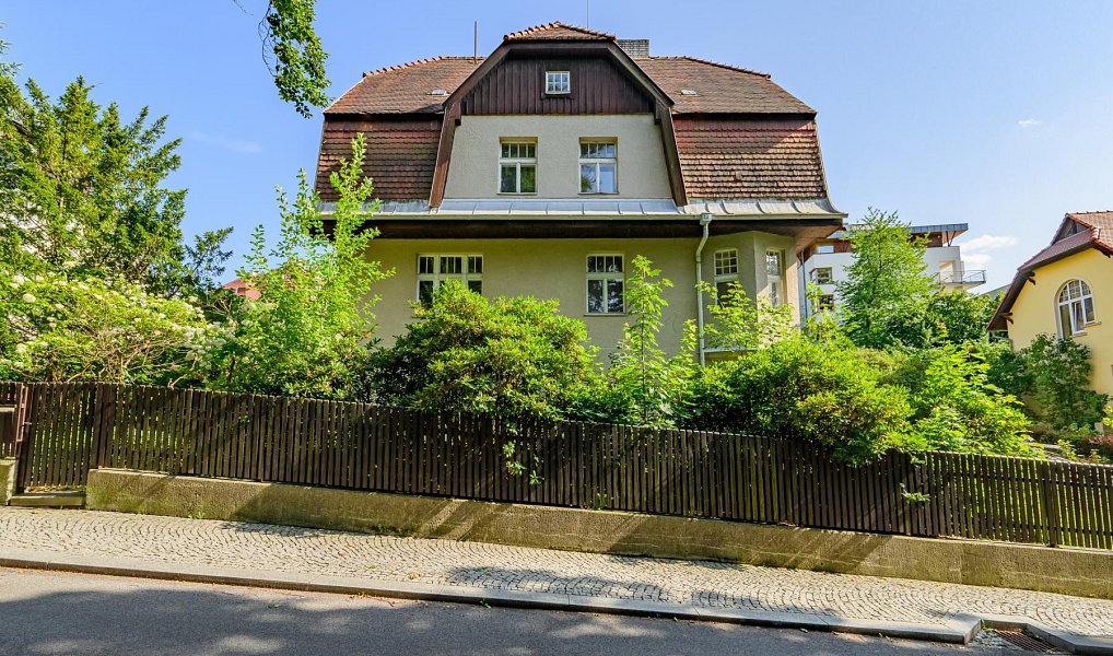 Prodej domu 431 m² s pozemkem 1 207 m², Liberec – náhled fotky 3
