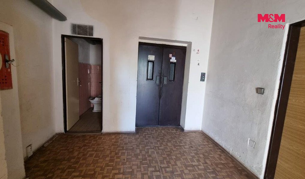 Pronájem obchodních prostor 214 m², Orlová – náhled fotky 9