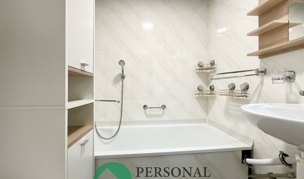 Prodej bytu 3+1 68 m², Jirkov – náhled fotky 12