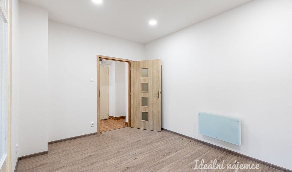 Pronájem bytu 2+kk 41 m², Praha – náhled fotky 5