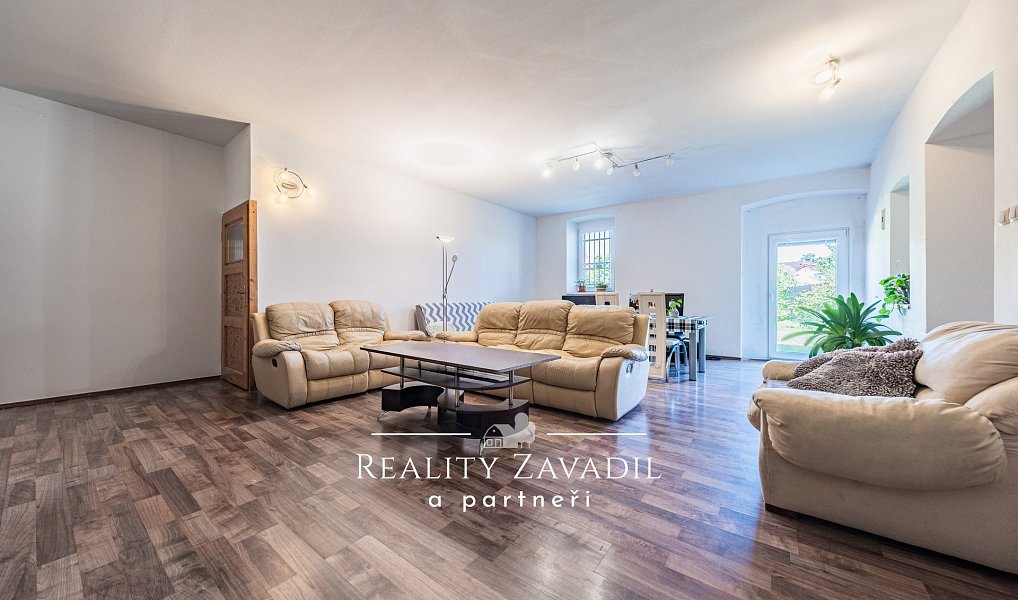 Prodej domu 225 m² s pozemkem 1 091 m², Říčany – náhled fotky 3