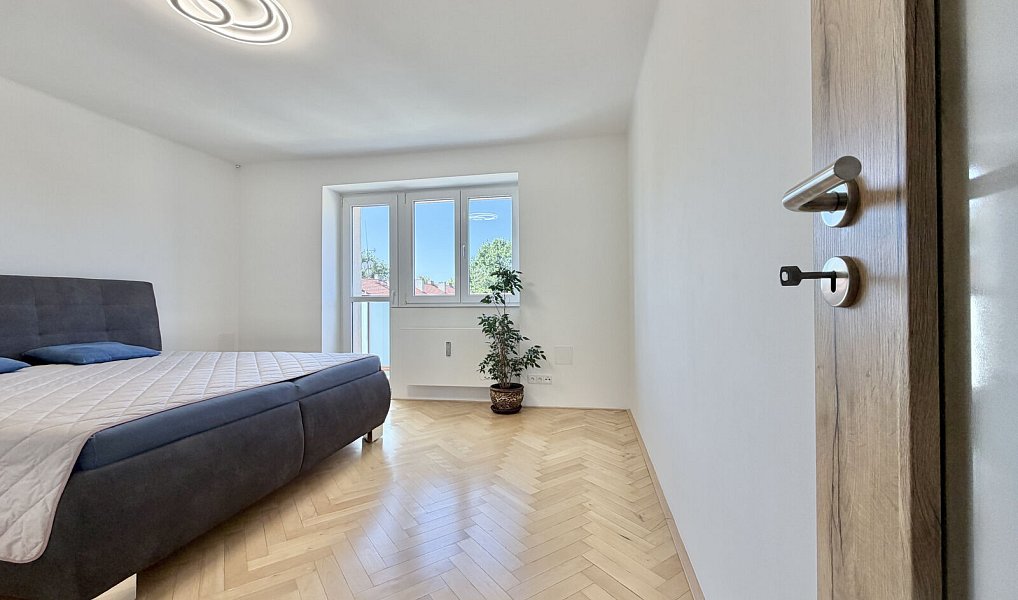 Pronájem bytu 3+kk 60 m², Kladno – náhled fotky 8
