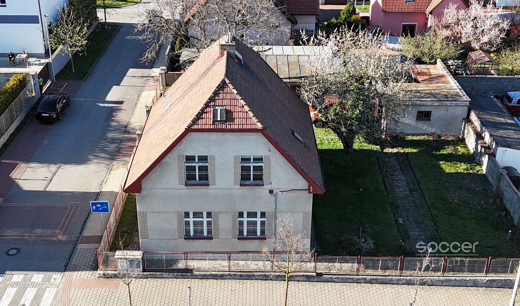 Pronájem zahrady 450 m², Praha – náhled fotky 2