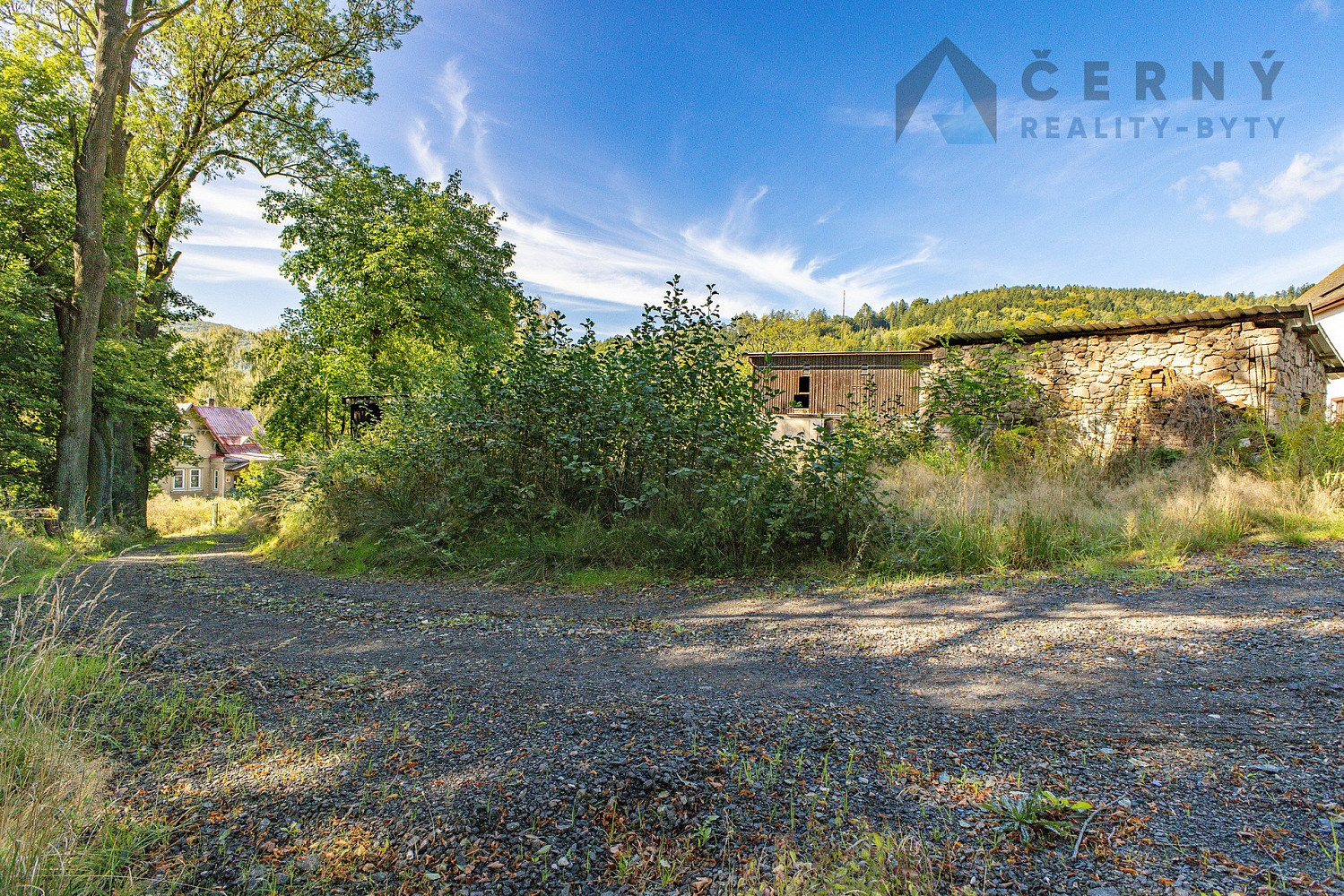 Prodej stavebního pozemku 6 832 m² – fotografie 5
