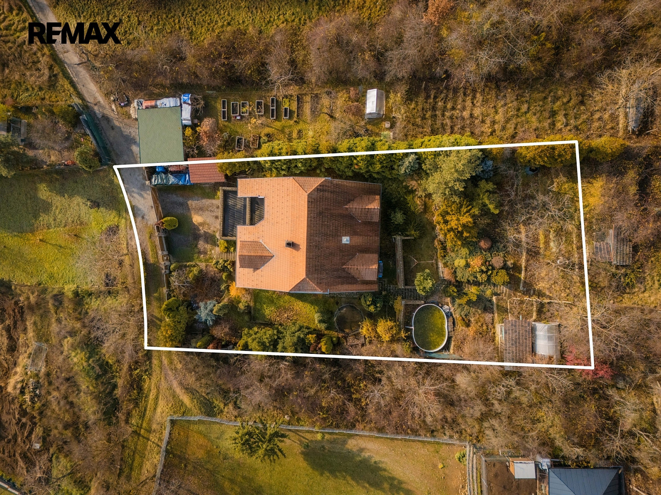 Prodej domu 252 m² s pozemkem 1 297 m² — photo 3